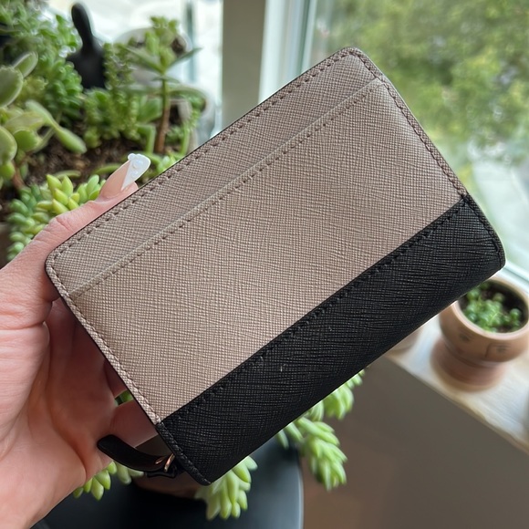 Kate spade blush pink leather wallet - Picture 4 of 11